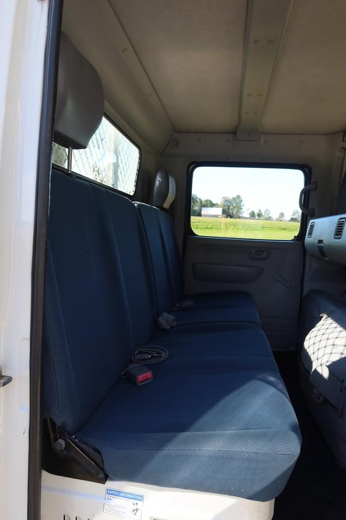 2015 Fuso Canter Fe 815 Crew Cab Amt Auto