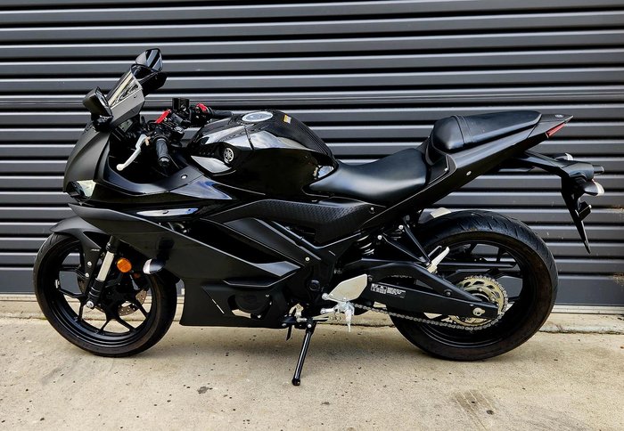 2019 Yamaha YZF-R3 R3 Black