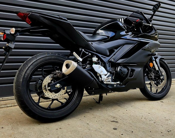 2019 Yamaha YZF-R3 R3 Black