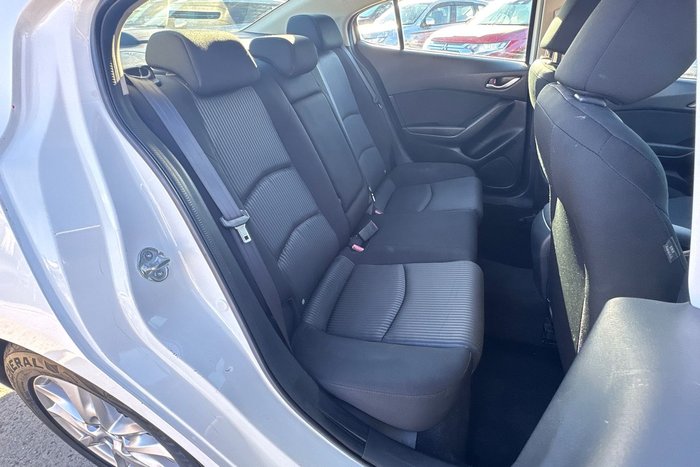 2015 Mazda 3 SP25