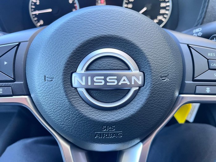 2025 Nissan JUKE ST