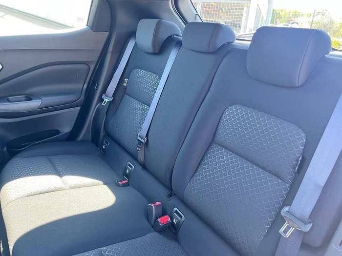 2025 Nissan JUKE ST