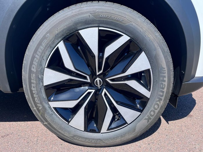 2025 Nissan JUKE ST