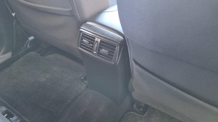 2017 Nissan X-TRAIL ST