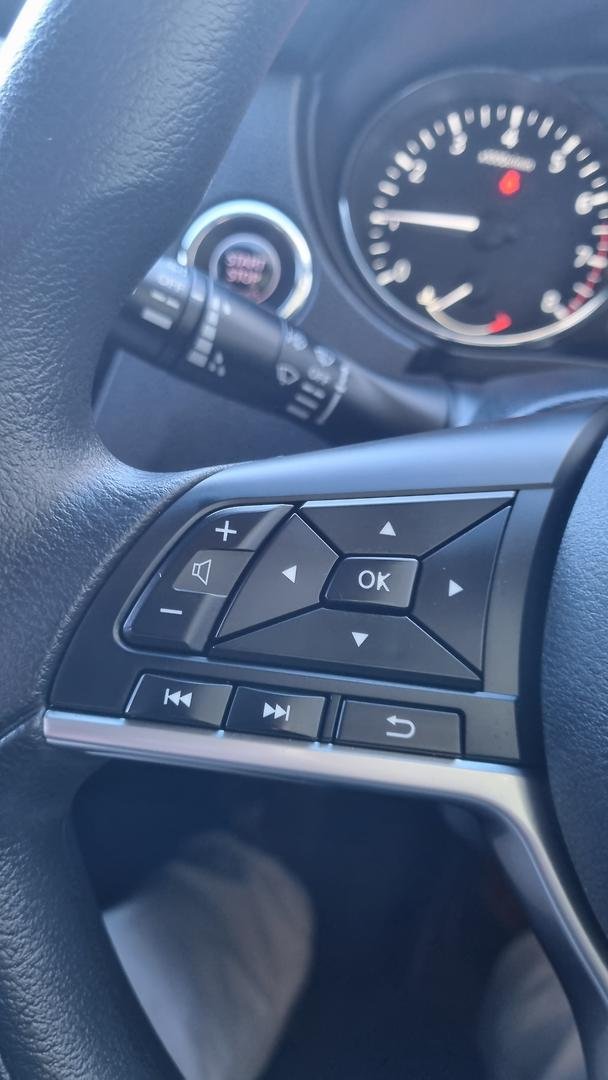 2017 Nissan X-TRAIL ST