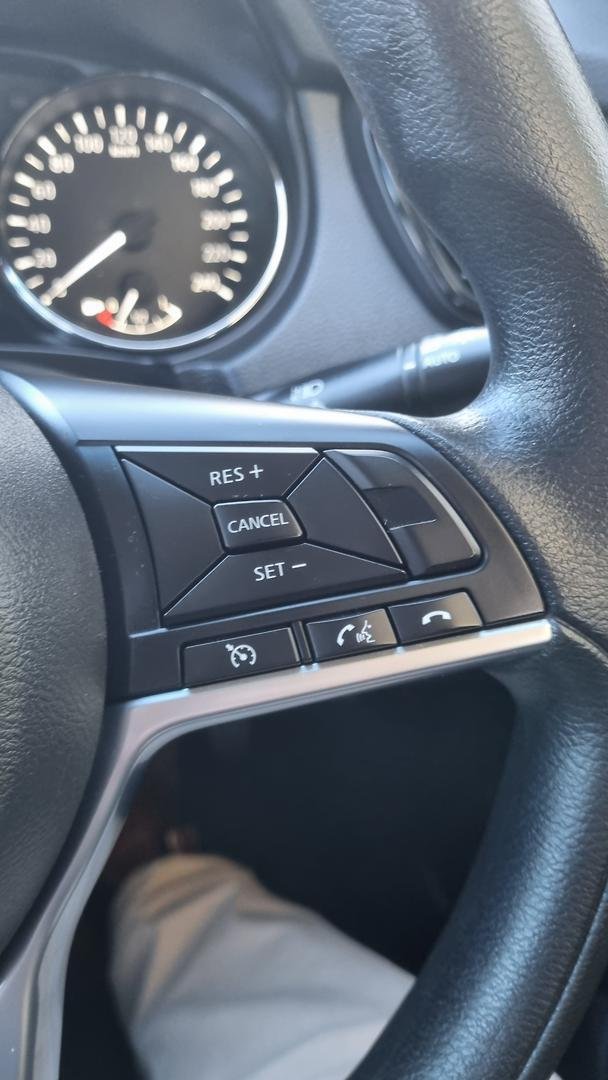 2017 Nissan X-TRAIL ST