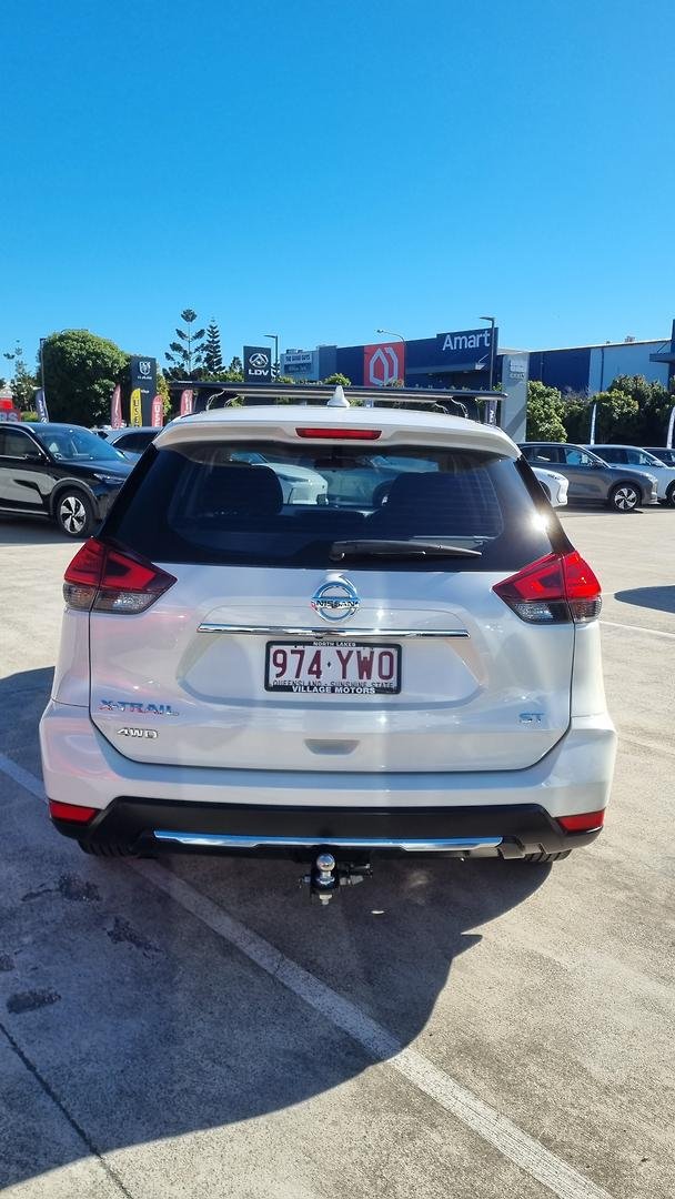 2017 Nissan X-TRAIL ST