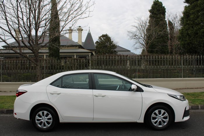 2019 Toyota Corolla Ascent ZRE172R Glacier White