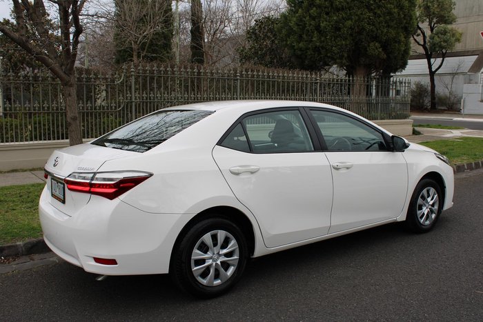2019 Toyota Corolla Ascent ZRE172R Glacier White