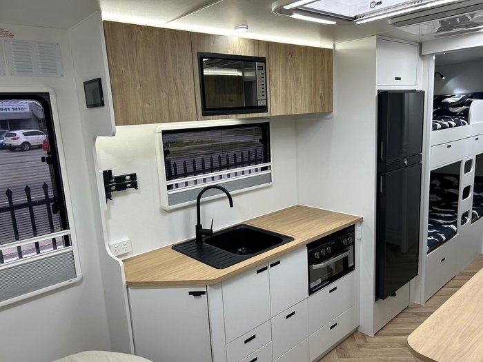 2025 Goldstream 2050 Bunk Adventure Platinum