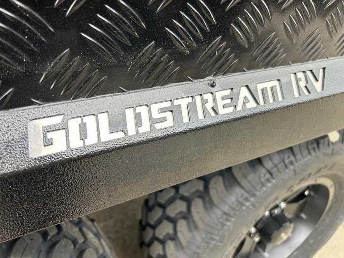 2025 Goldstream 2050 Bunk Adventure Platinum