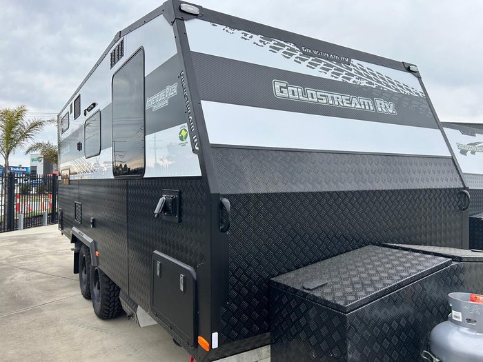 2025 Goldstream 2050 Bunk Adventure Platinum