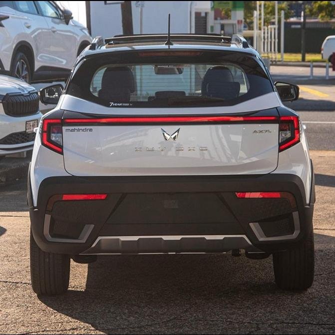 2025 Mahindra XUV3XO