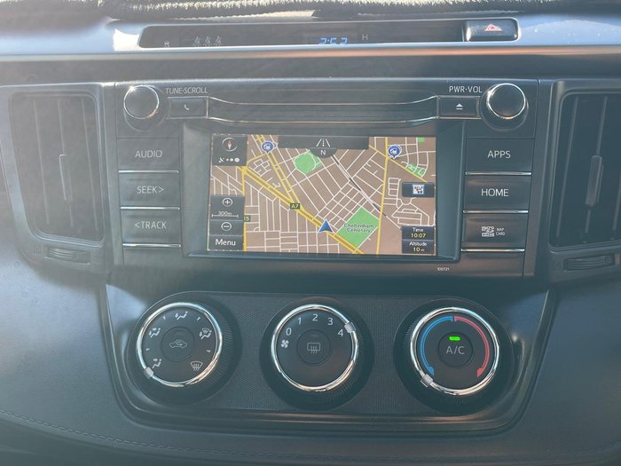 2017 Toyota RAV4 GX ZSA42R Glacier White