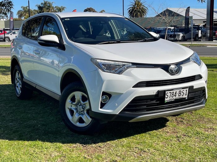 2017 Toyota RAV4 GX ZSA42R Glacier White