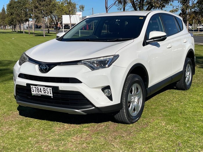 2017 Toyota RAV4 GX ZSA42R Glacier White
