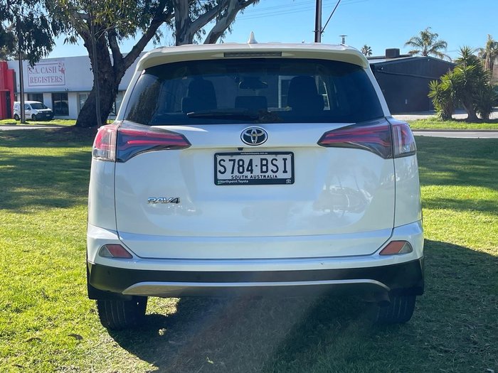 2017 Toyota RAV4 GX ZSA42R Glacier White