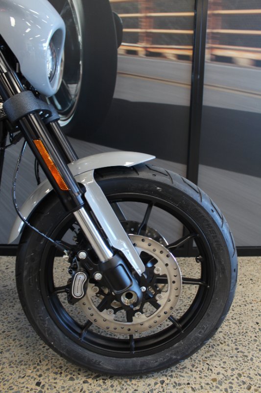 2025 Harley-davidson FXLRS LOW RIDER S (117)