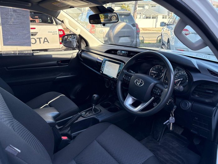 2023 Toyota Hilux Workmate