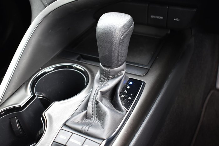 2024 Toyota Camry Ascent AXVH70R Frosted White