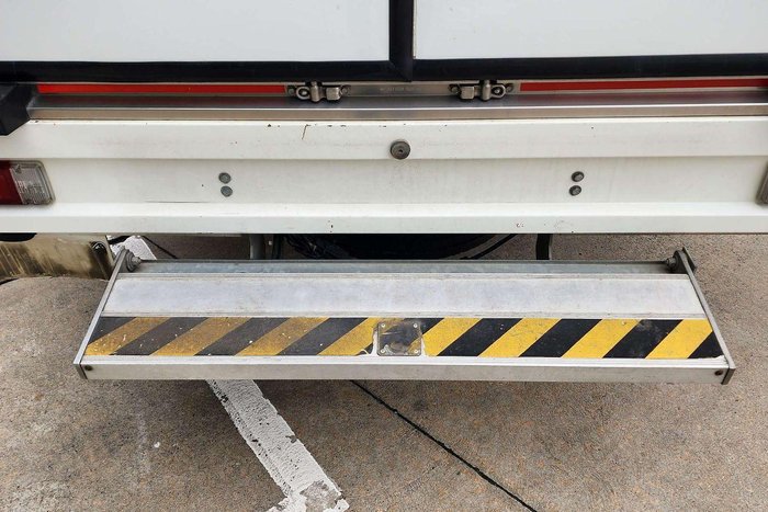 2021 Hino 300 Series 616 White