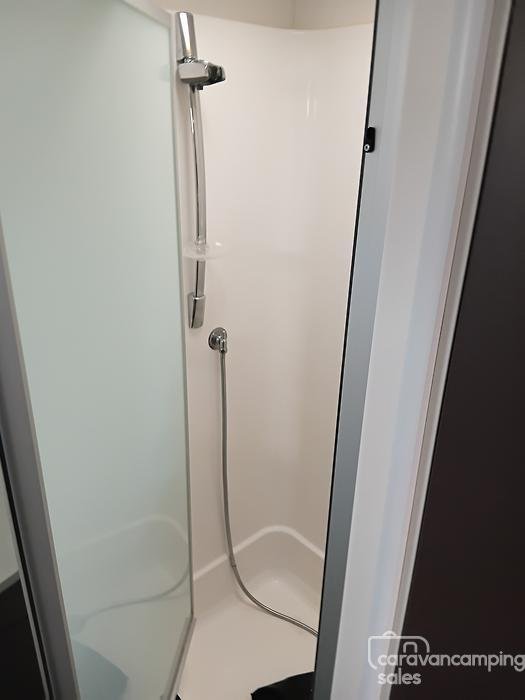 2011 New Age Caravans Big Red 21 (Was $43,990 Now $38,990)