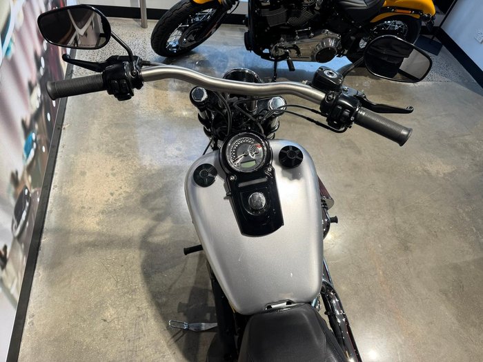 2007 Harley-Davidson Dyna Fat Bob 96 (FXDF) Dyna Silver