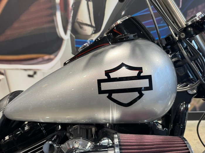 2007 Harley-Davidson Dyna Fat Bob 96 (FXDF) Dyna Silver