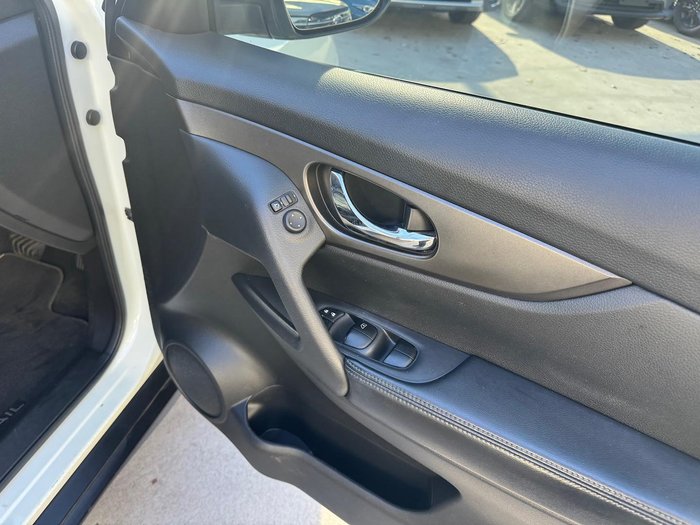 2014 Nissan X-TRAIL ST-L