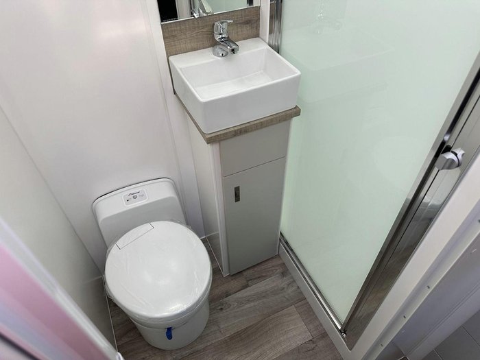 2025 Essential Caravans Ranger F1-2 19'