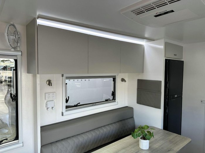 2025 Essential Caravans Ranger F1-2 19'