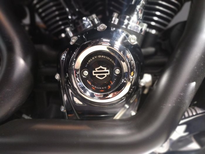 2023 Harley-Davidson Sport Glide 107 (FLSB) Softail Black