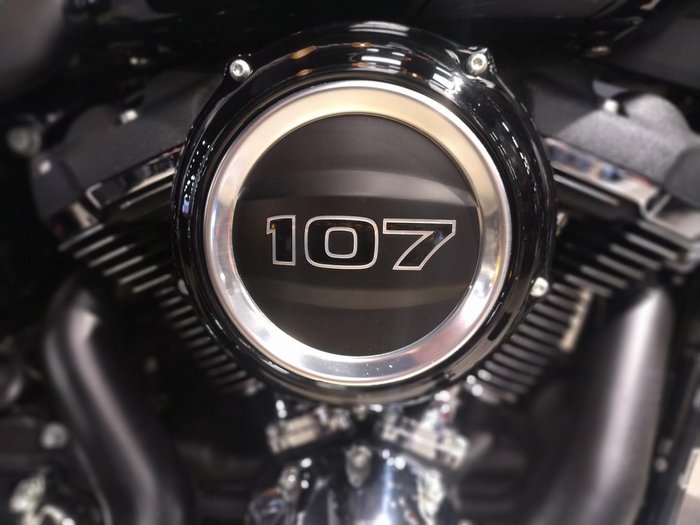 2023 Harley-Davidson Sport Glide 107 (FLSB) Softail Black