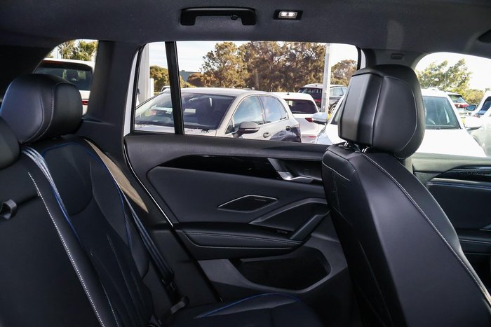 2025 Volkswagen Tiguan 195TSI R-Line