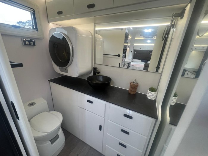 2025 JB Caravans Gator X 17'10 Front Door