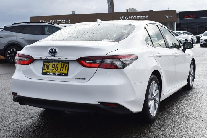 2024 Toyota Camry Ascent AXVH70R White