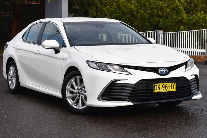 2024 Toyota Camry Ascent AXVH70R White