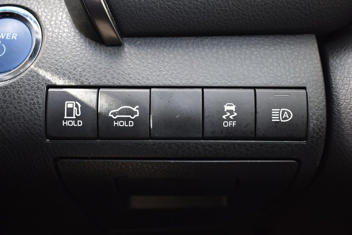 2024 Toyota Camry Ascent AXVH70R White