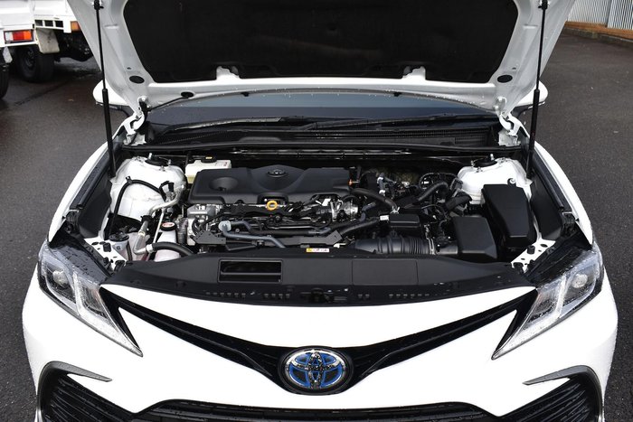 2024 Toyota Camry Ascent AXVH70R White