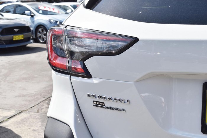 2025 Subaru Outback AWD Touring XT 6GEN MY25 AWD Crystal White