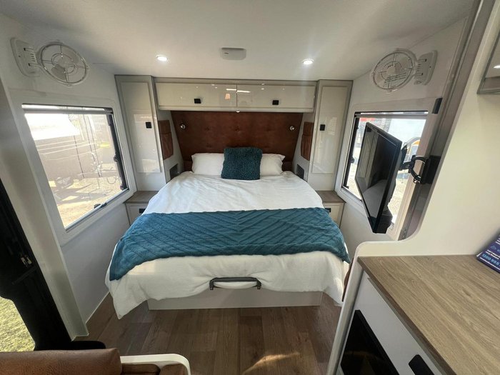 2024 JB Caravans Gator X 17'10 Ev