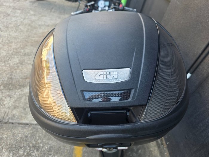 2009 Suzuki GSX650F BLACK
