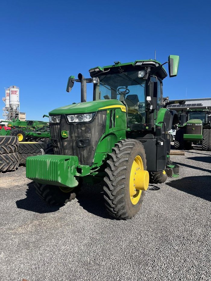 2023 John Deere 7R 230 Green