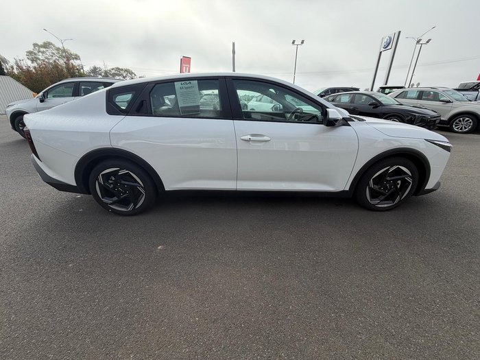 2025 Kia K4 Sport+