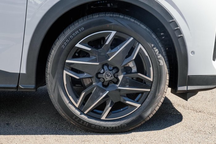 2025 Peugeot 3008 Allure Hybrid