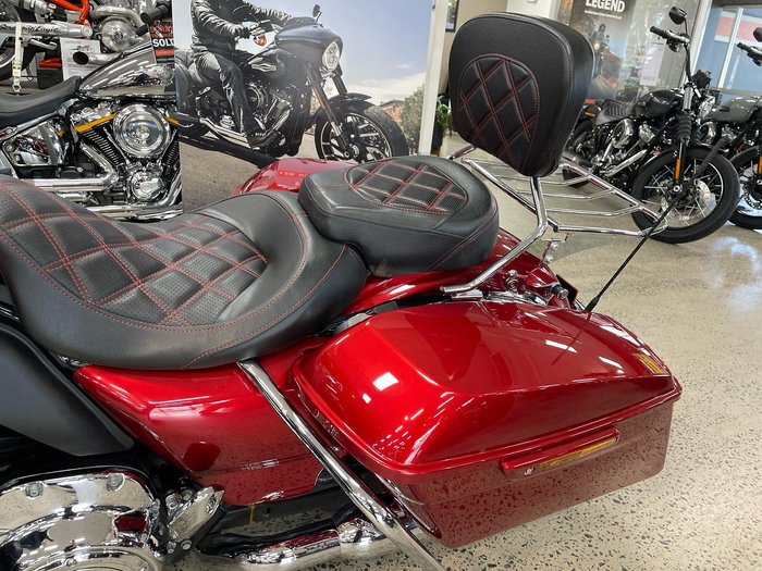 2018 Harley-Davidson Street Glide 107 (FLHX) Touring Red