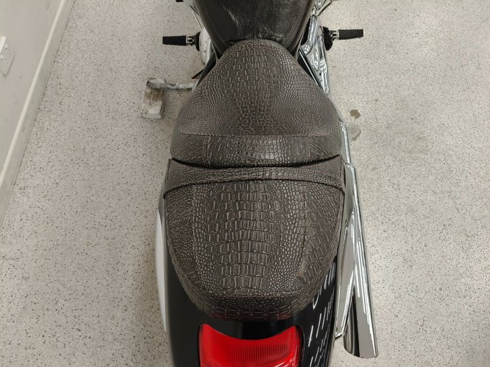 2008 Suzuki VZR 1800 BOULEVARD (M109R) Black