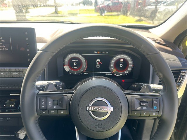 2025 Nissan T33 TI