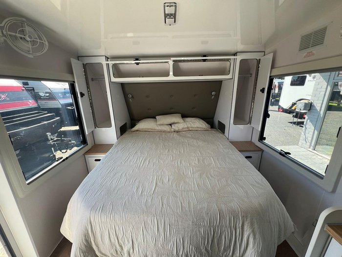 2025 JB Caravans Gator X 17'10 Front Door