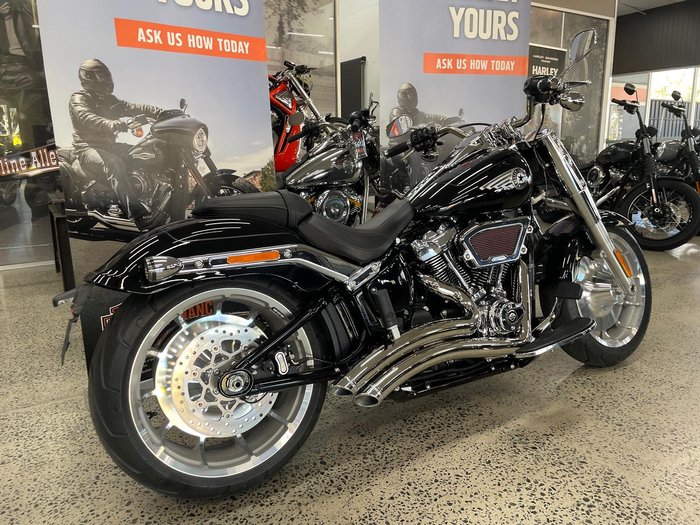 2025 Harley-Davidson Fat Boy 117 (FLFB) Softail Black